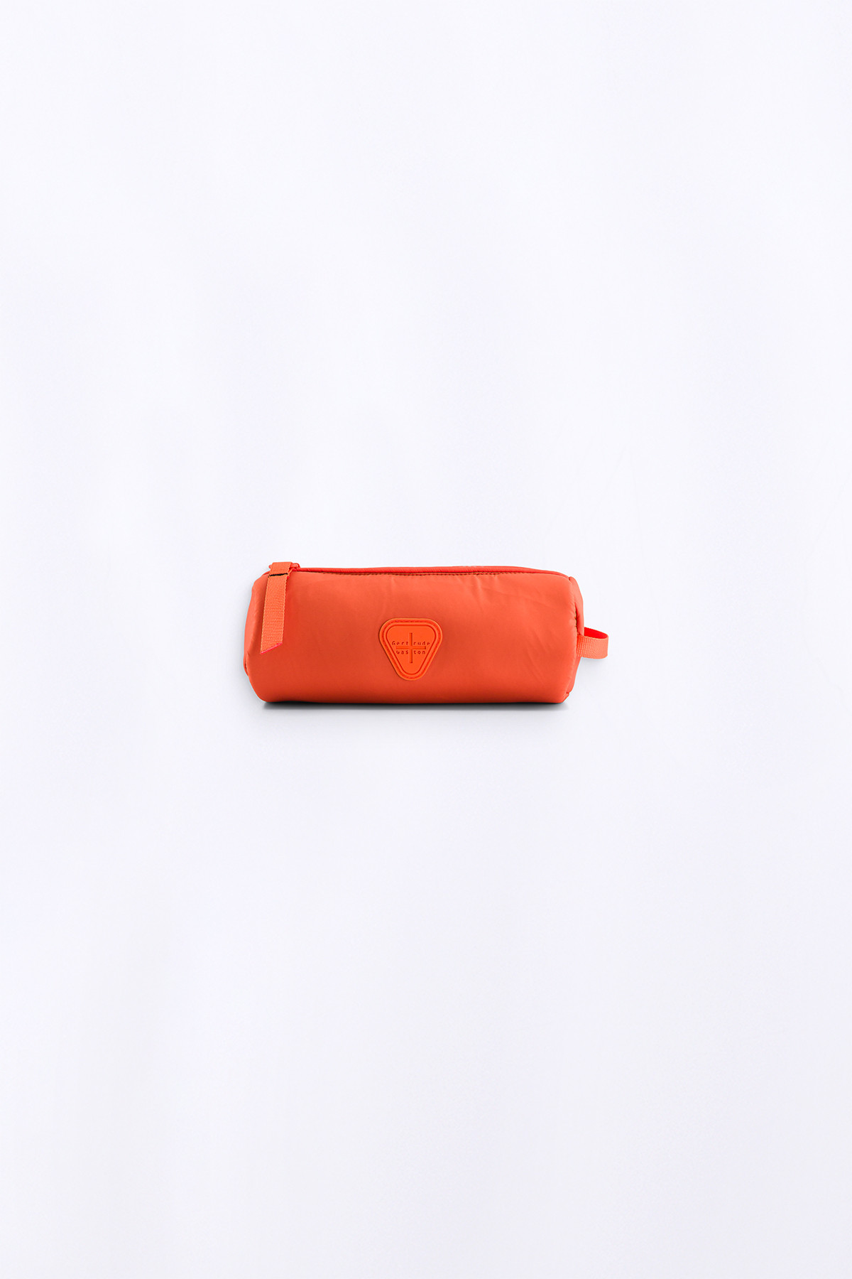 Pomme Orange nylon cylinder...
