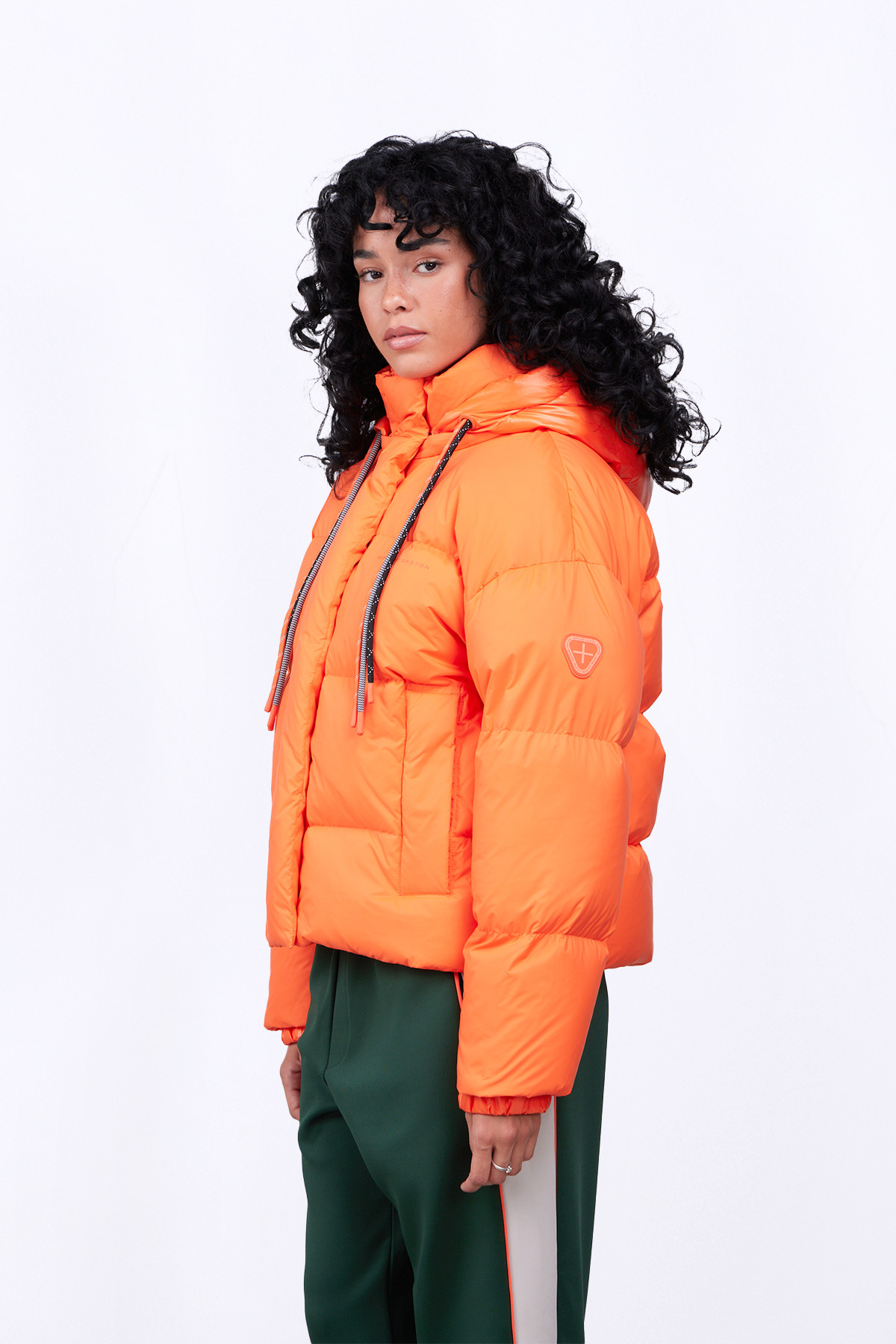 Short bi-material jacket...