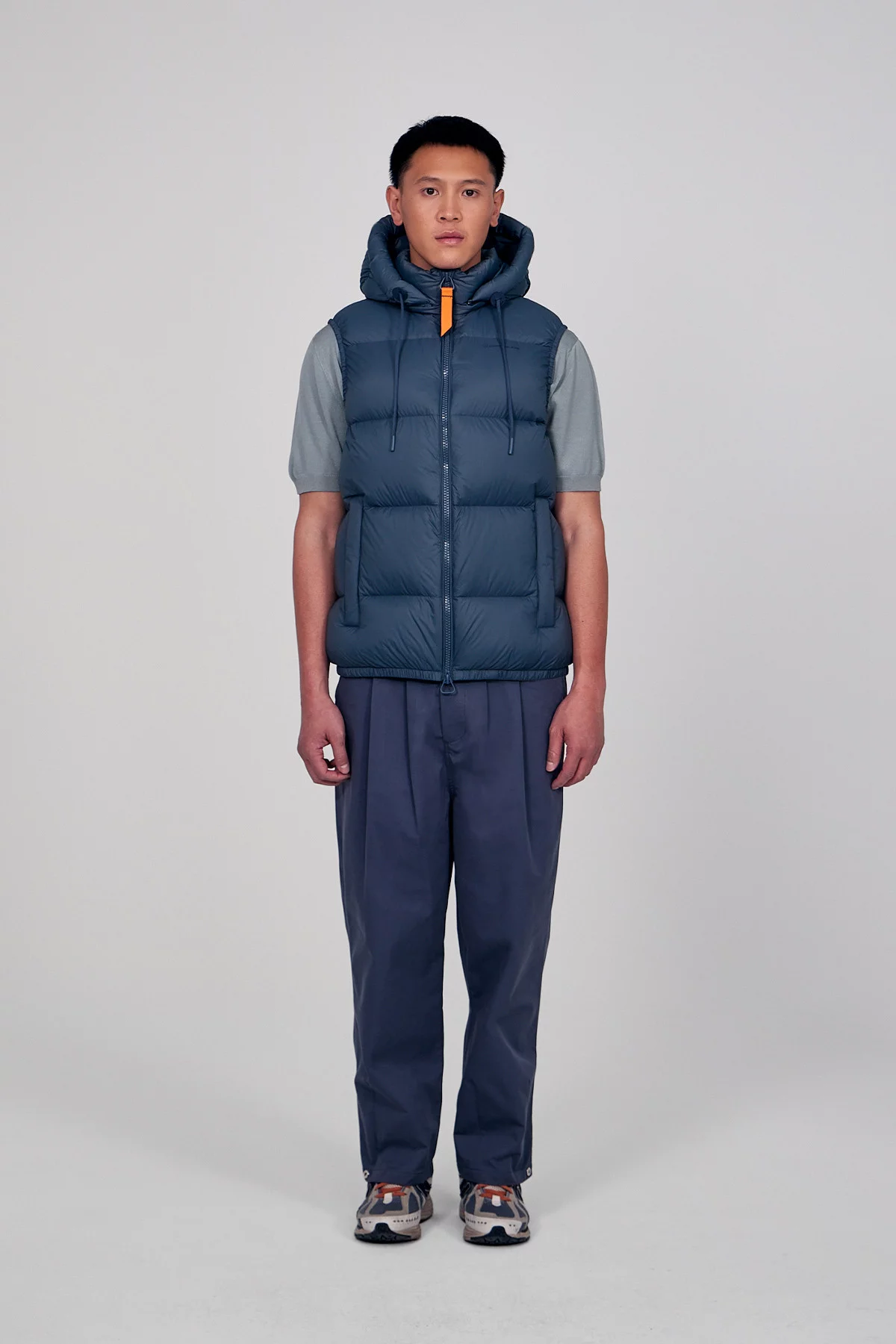 Cesar matte nylon sleeveless down jacket