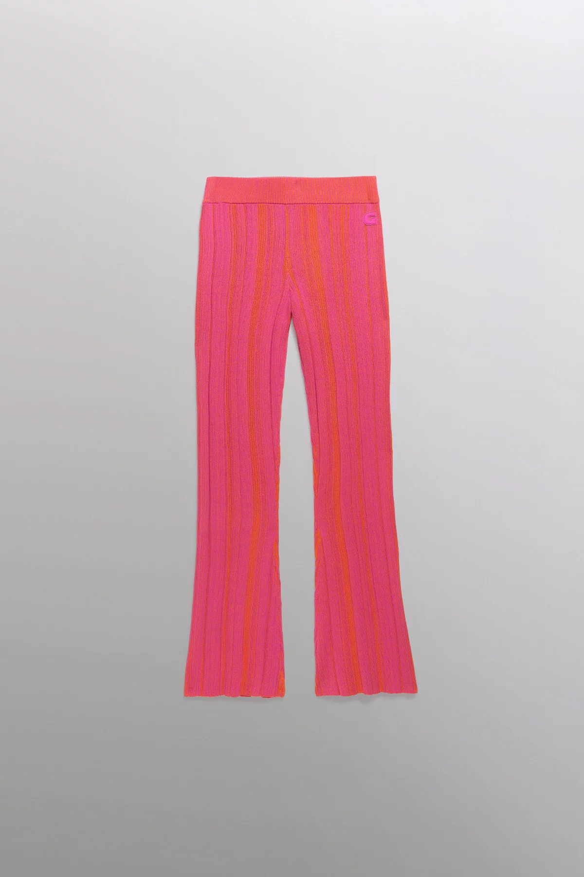 Tight flare pants in...