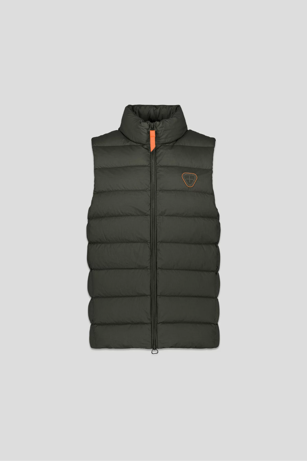 Straight-cut sleeveless...