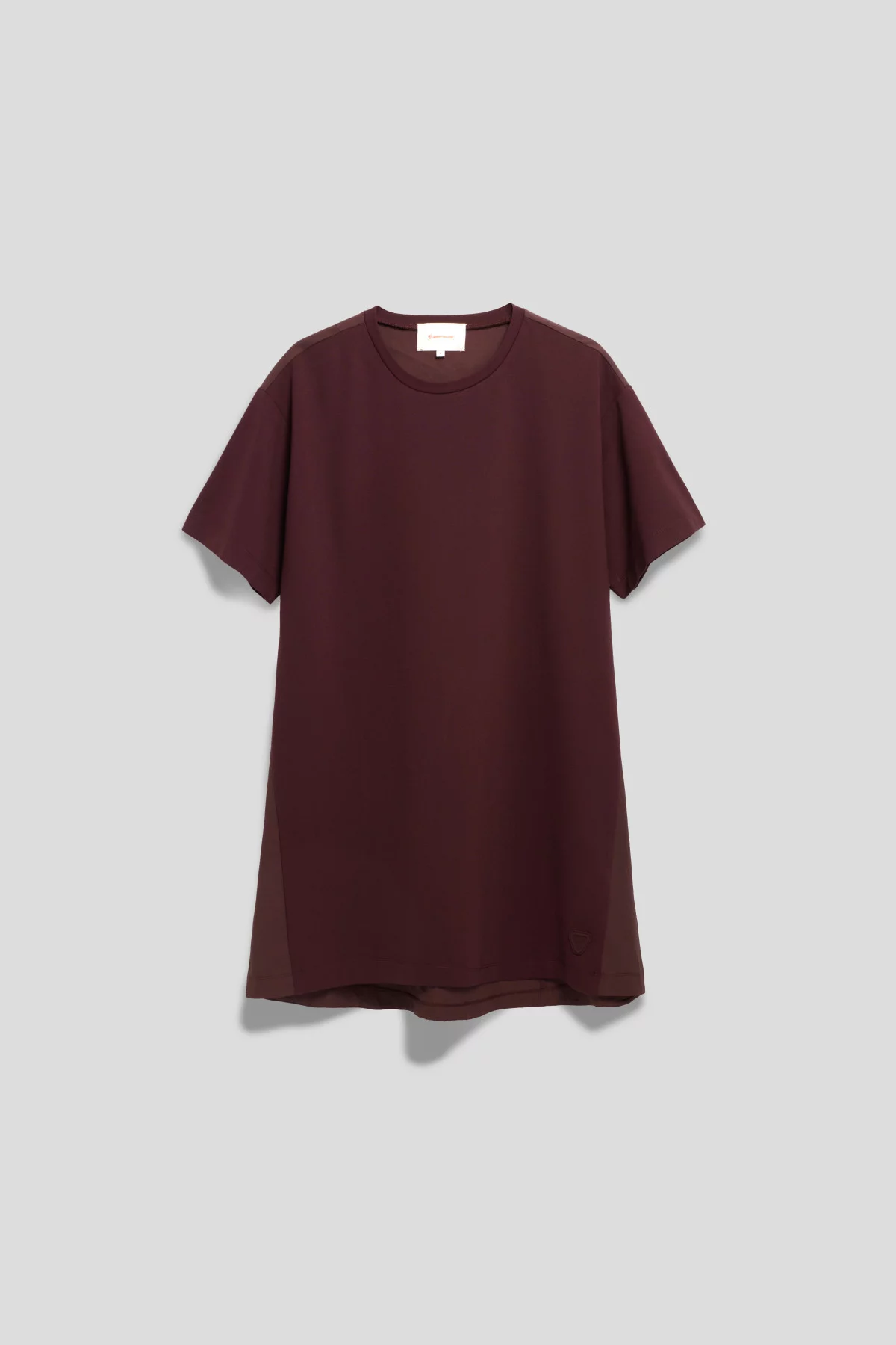Robe courte avec dos en...