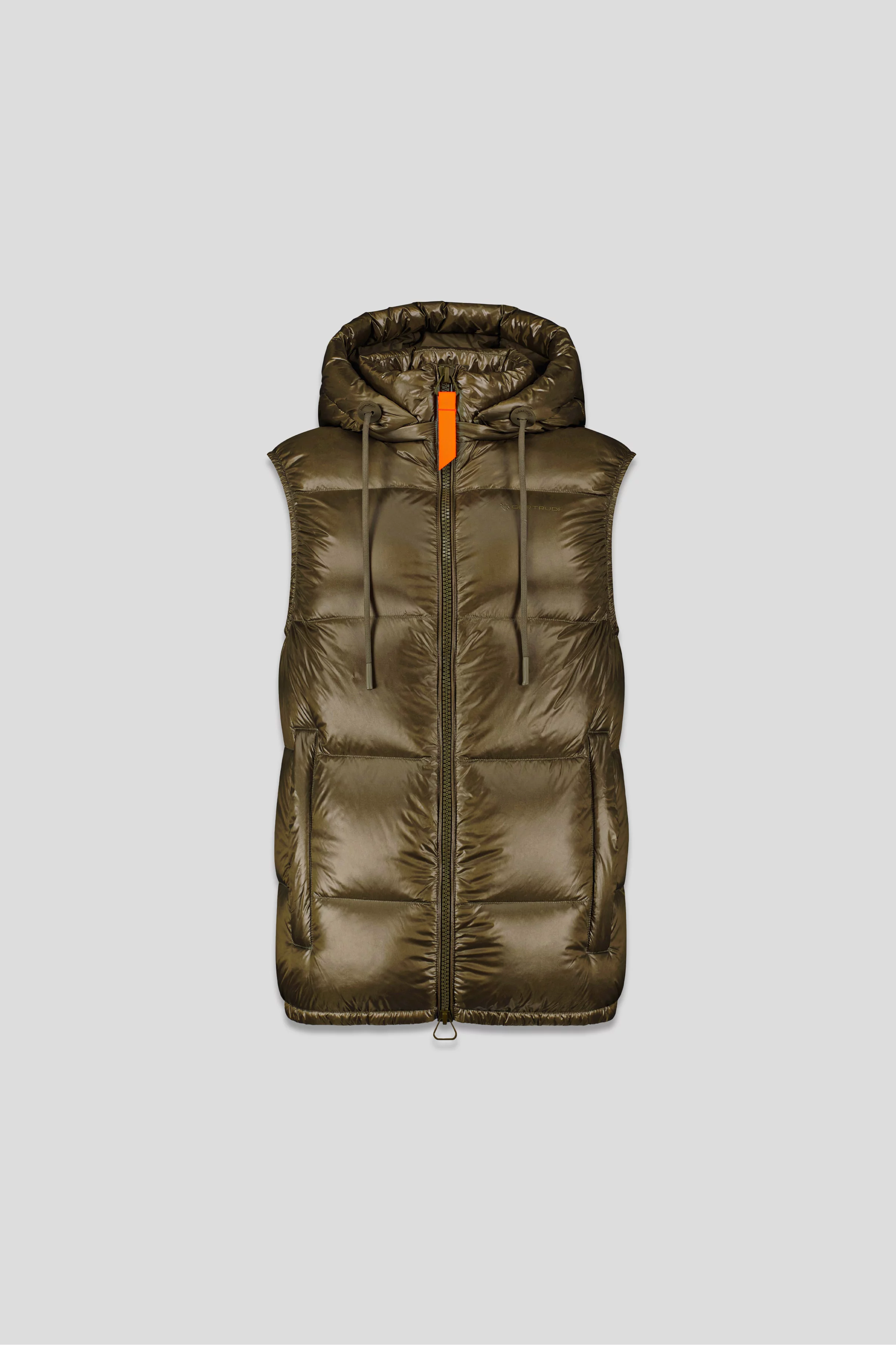 Sleeveless down jacket in shiny nylon Cesar
