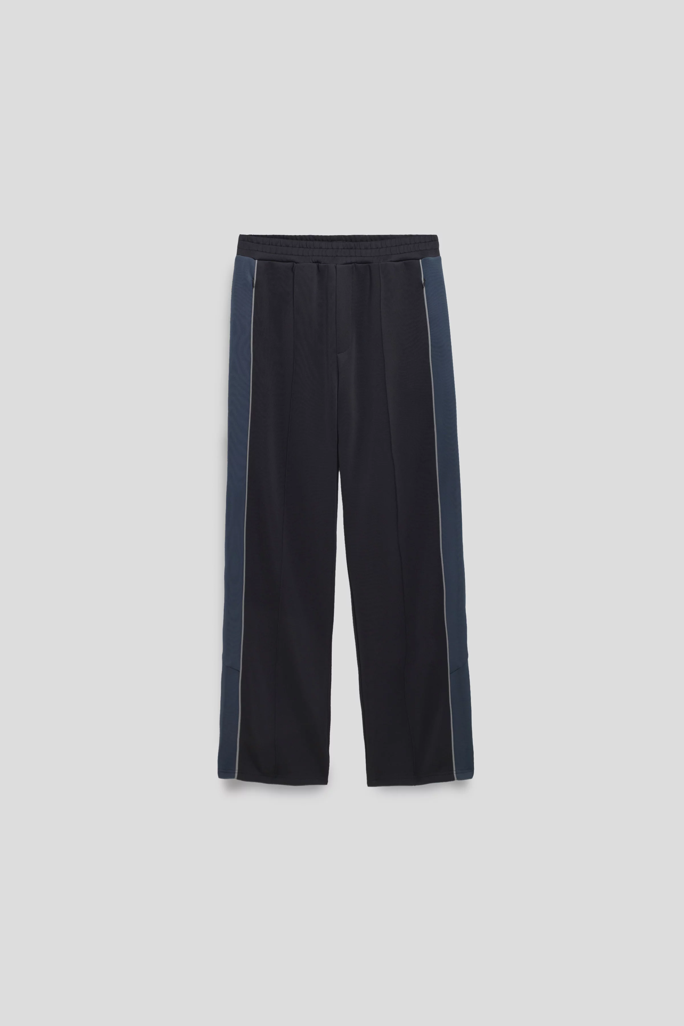 Straight-cut jogging suit Matija Sun