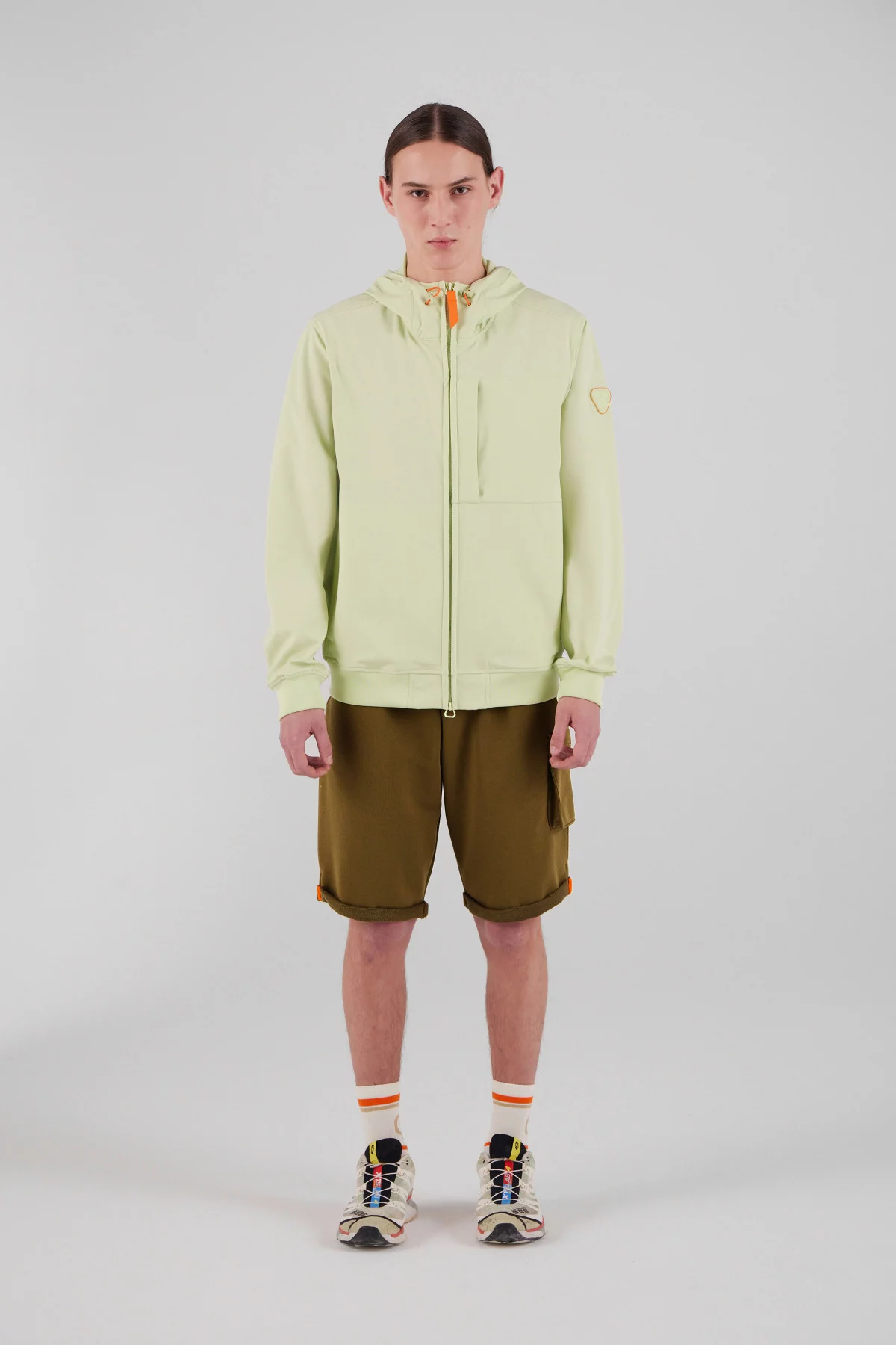 Veste à capuche poche...