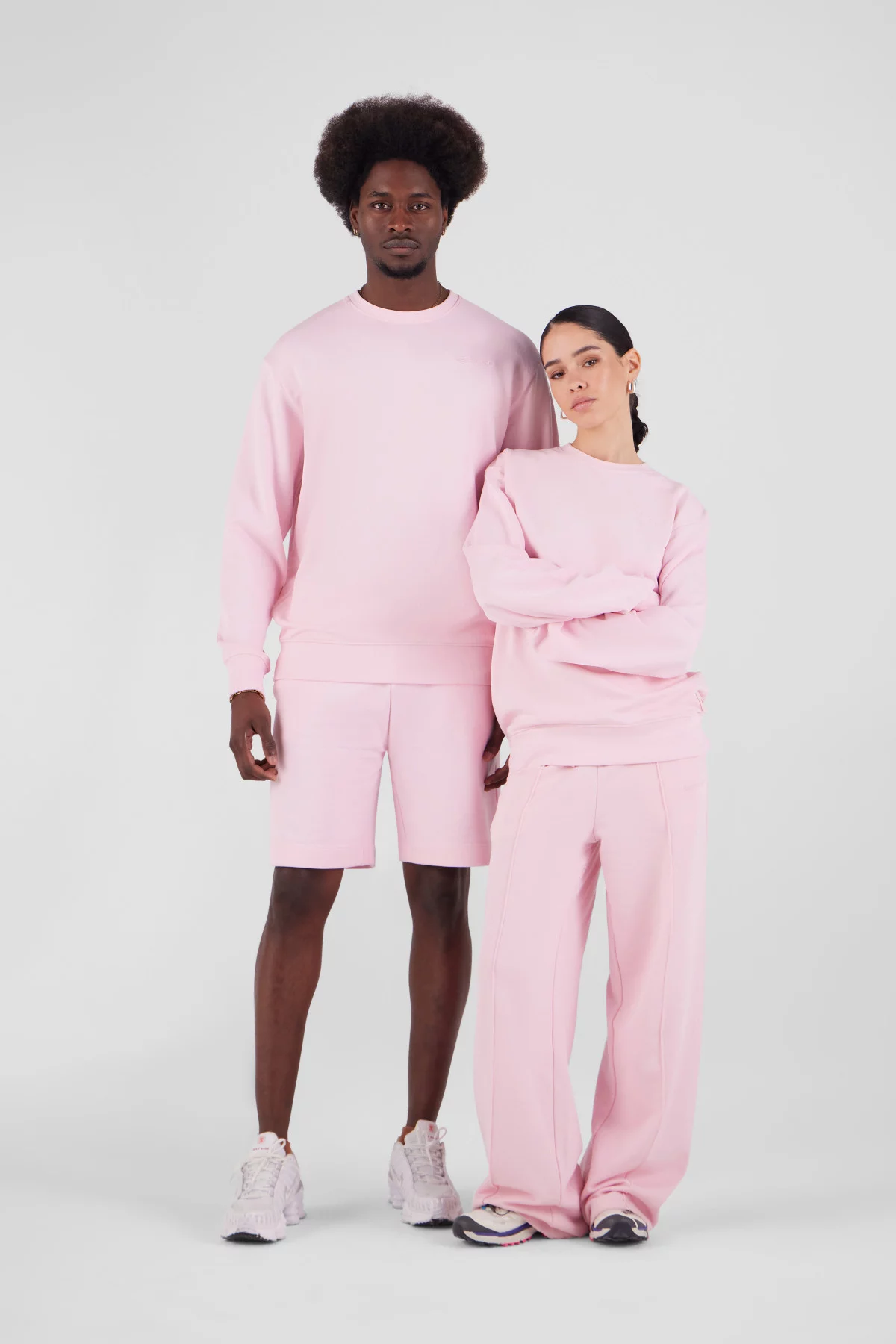 Unisex round-neck...