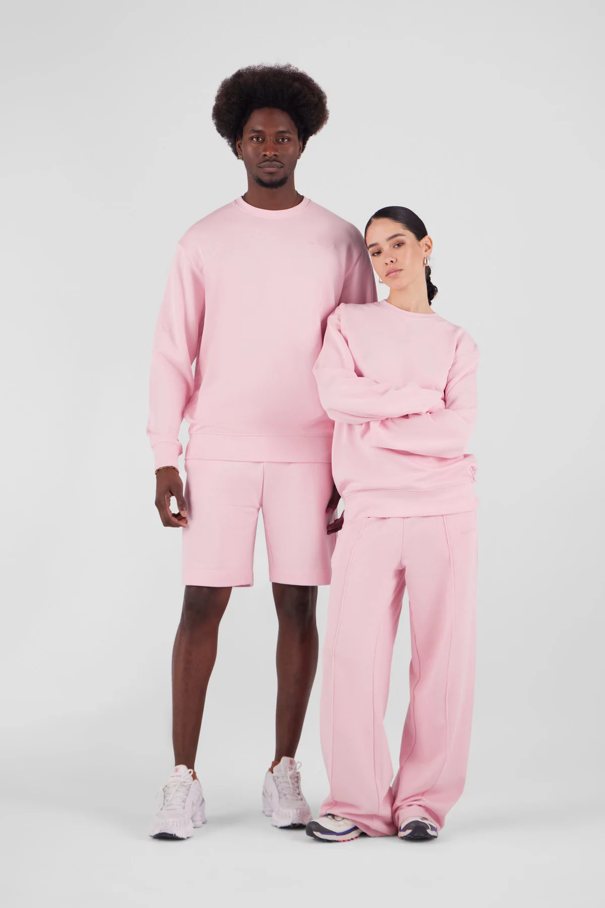 Unisex round-neck...