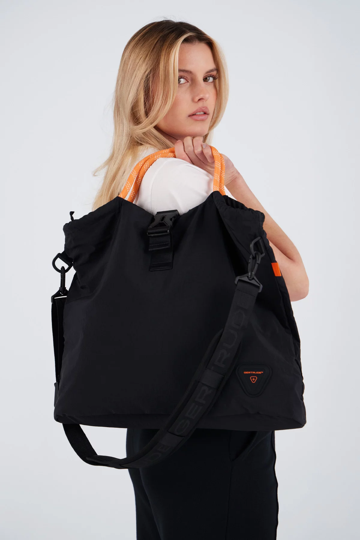 Textured nylon zipper bag Tevy