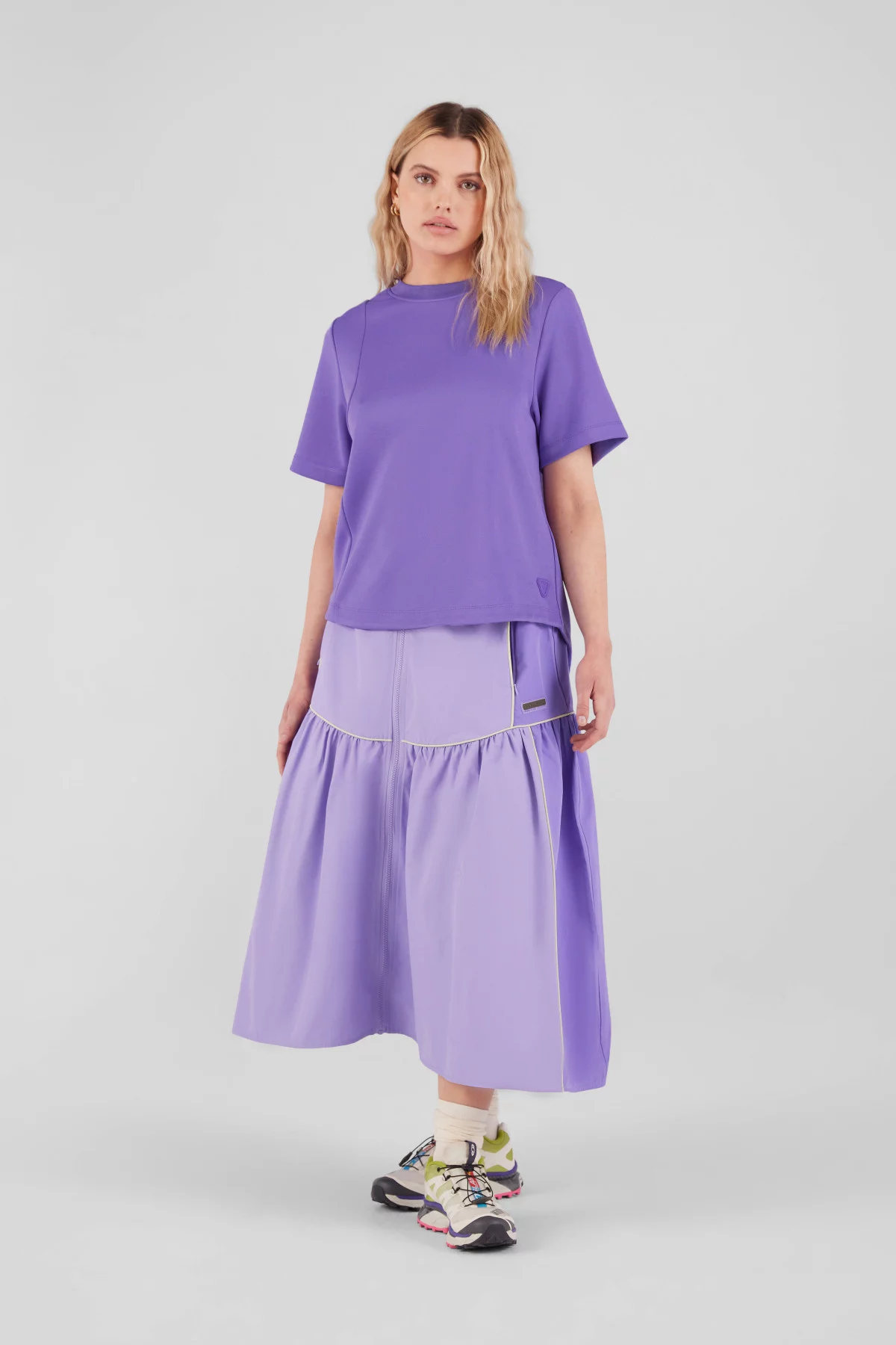 Asymmetrical knitted top with open back Walden