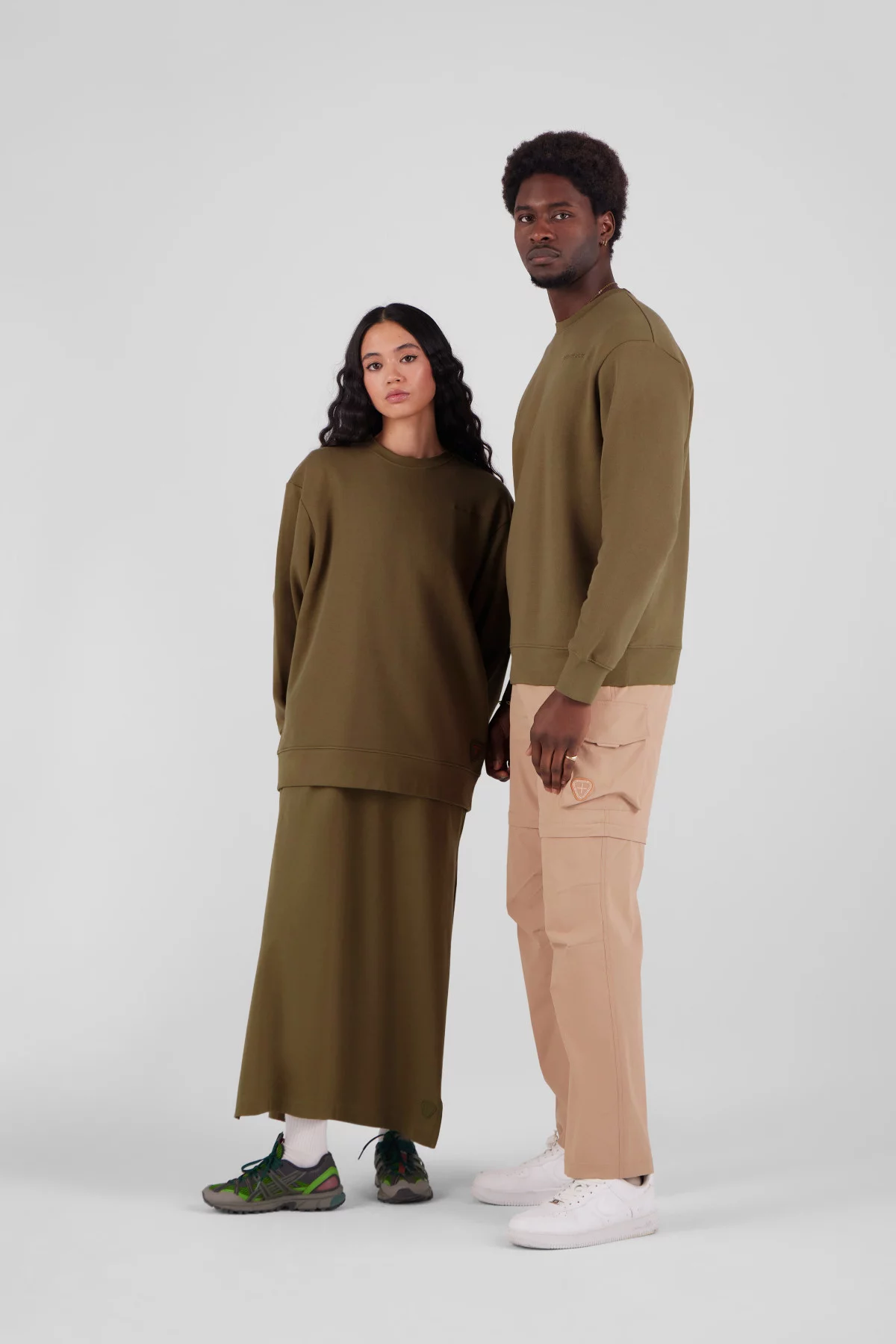 Unisex round-neck...