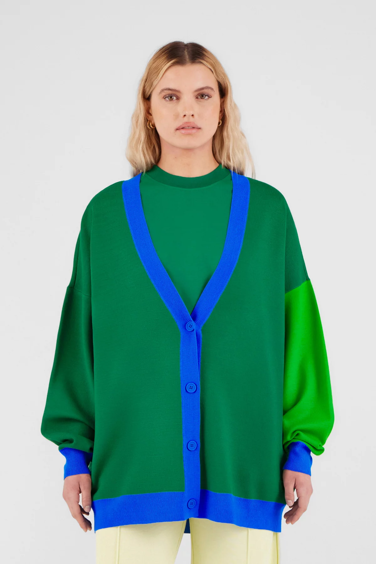 Cardigan in tricolor knit...