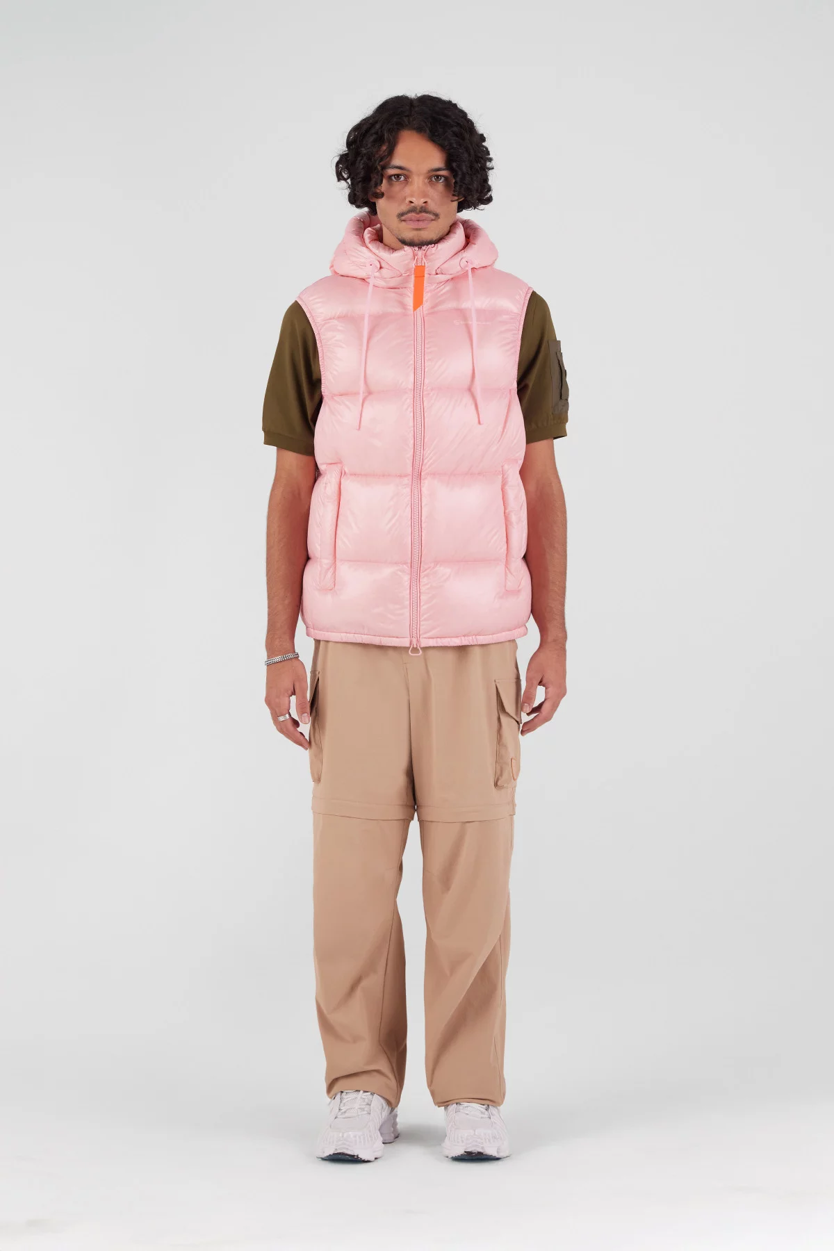 Sleeveless down jacket in shiny nylon Cesar